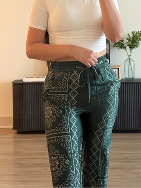 Zara Woman green Bandana-Print Pants